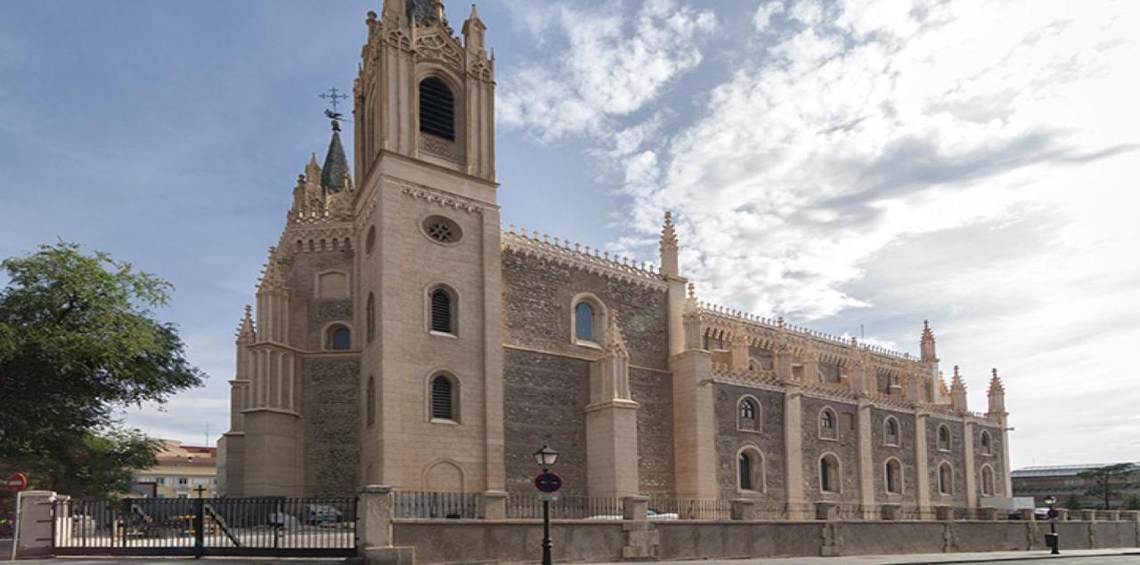 Apartamento Prado En Madrid Exterior photo